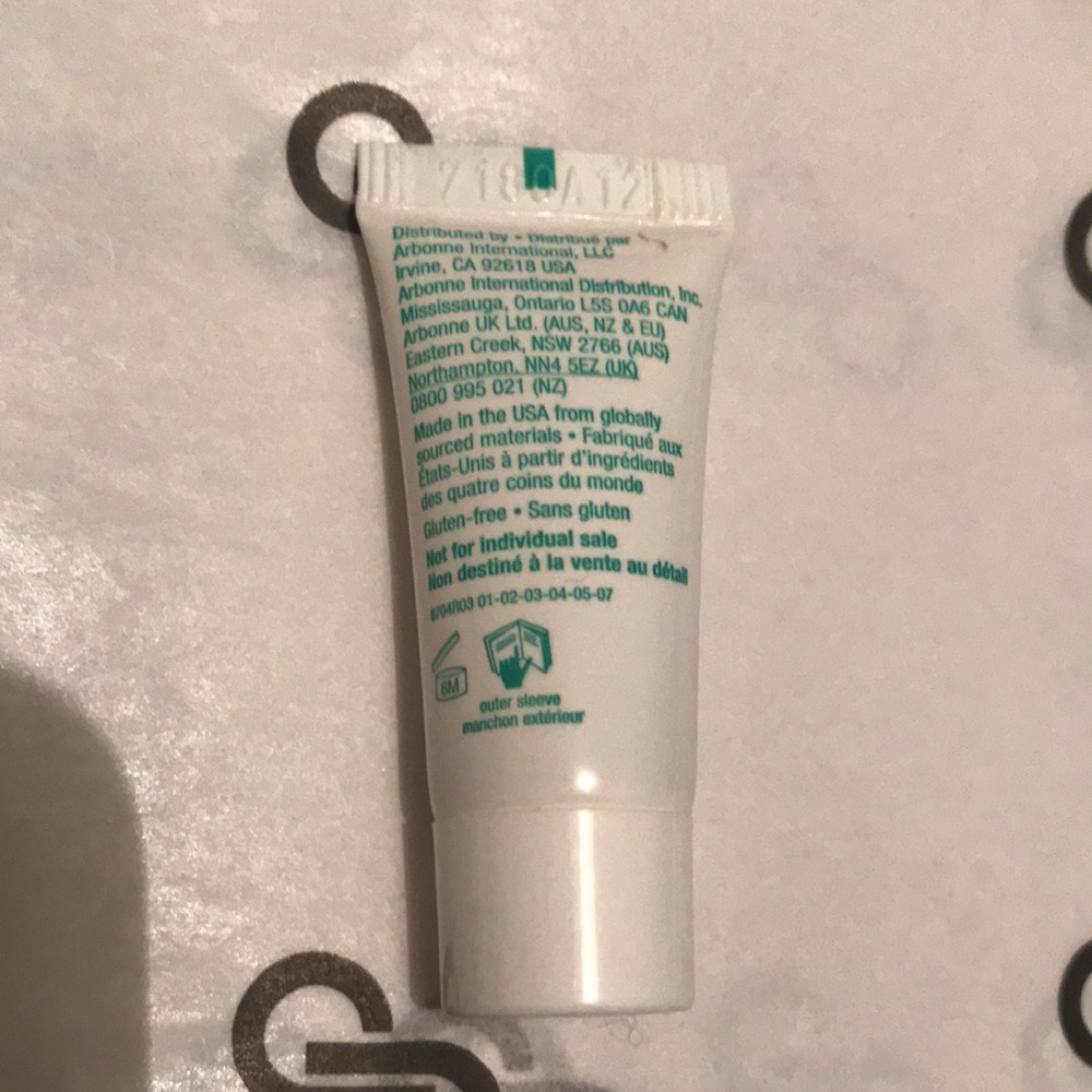 Arbonne Calm skincare samples x4 - Picture 5 of 9